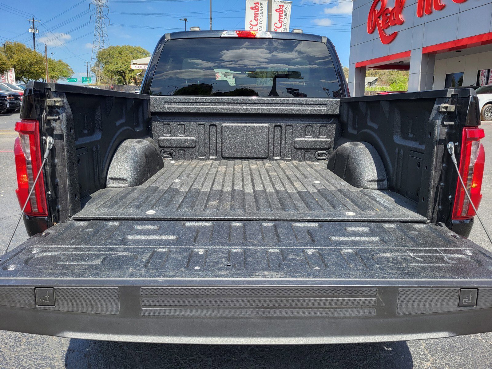 Certified 2024 Ford F150 XLT image 31