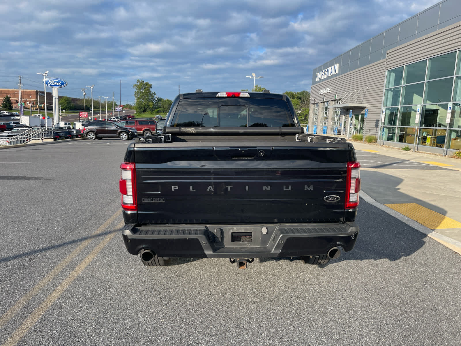 Certified 2023 Ford F150 Platinum w/ Equipment Group 701A High AWD/4WD image 4