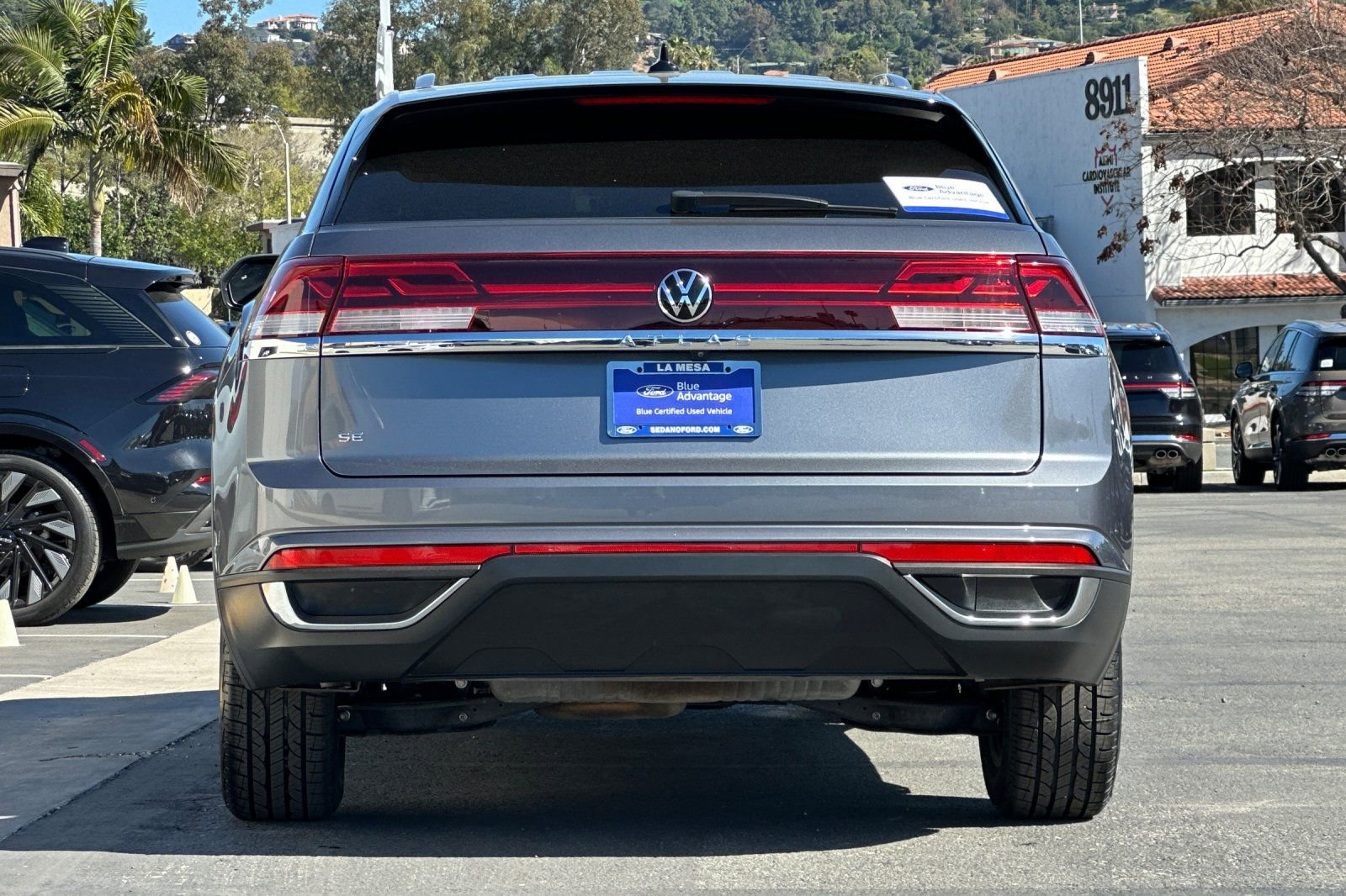 Used 2024 Volkswagen Atlas Cross Sport SE image 4