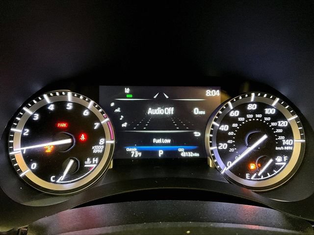 Used 2022 Toyota Highlander XLE AWD/4WD image 19