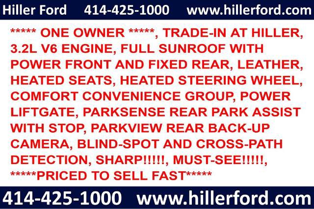 Used 2019 Jeep Cherokee Trailhawk w/ Comfort/Convenience Group AWD/4WD image 2