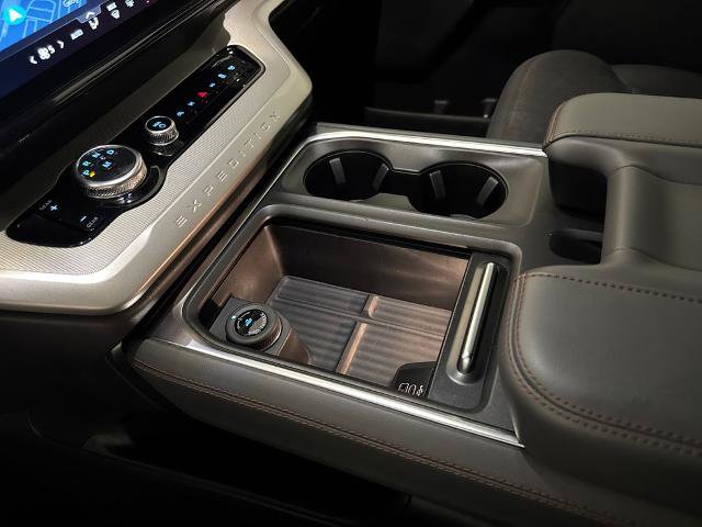Certified 2025 Ford Expedition Active RWD image 31