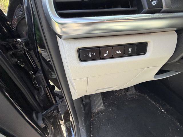 Used 2022 Kia Telluride S AWD/4WD image 19
