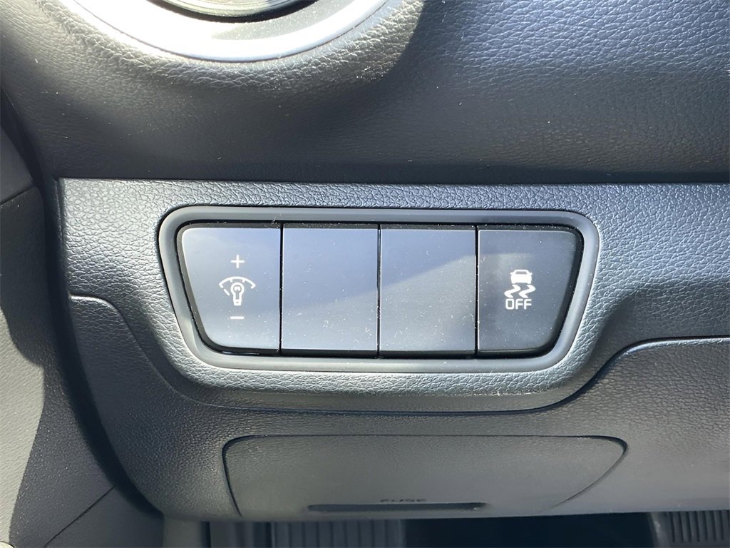 Used 2024 Kia Forte LXS image 33