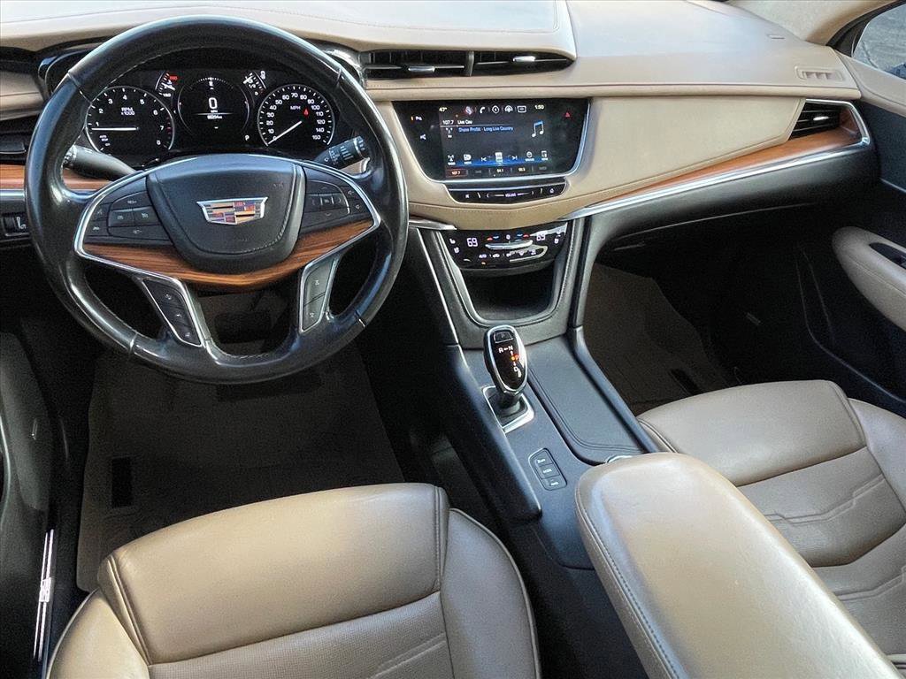 Used 2019 Cadillac XT5 Platinum image 13