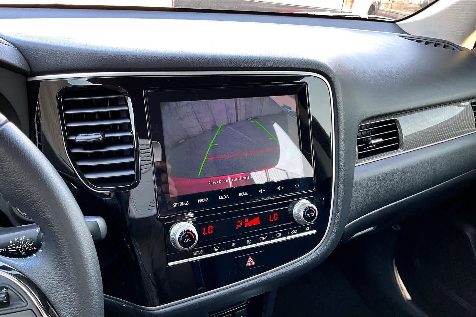 Used 2020 Mitsubishi Outlander SEL FWD image 29