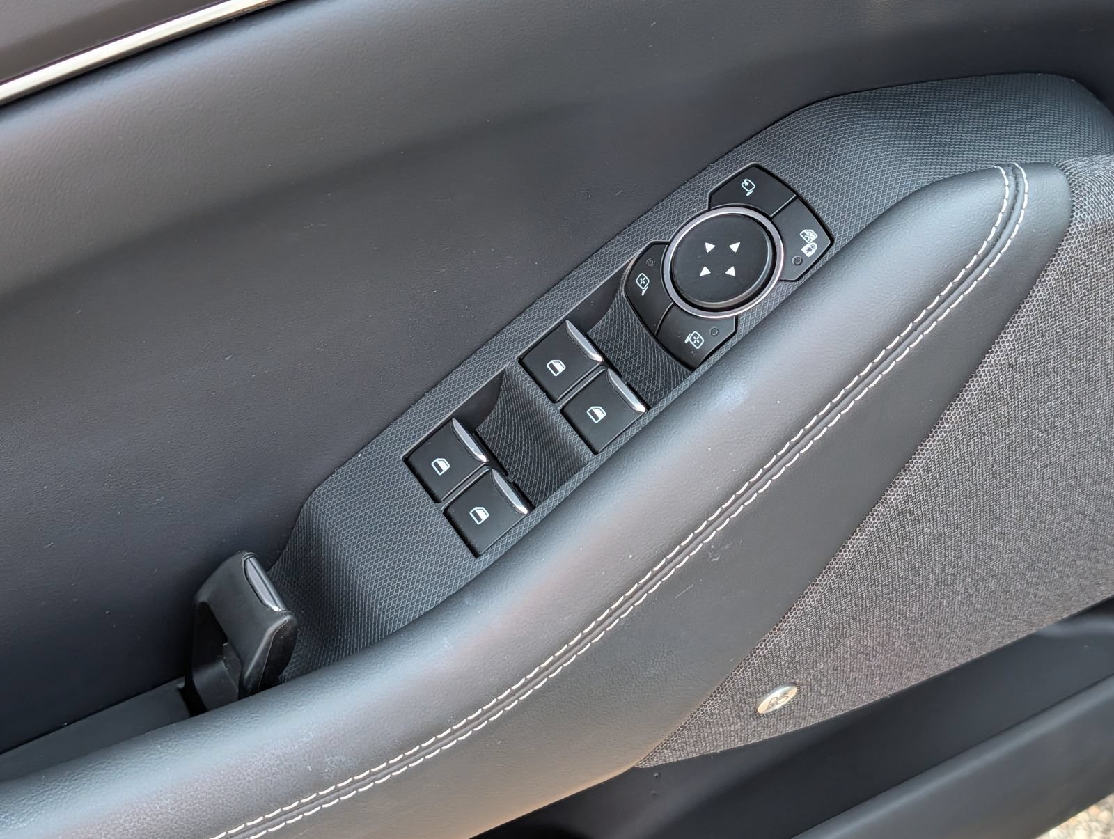 Certified 2024 Ford Mustang Mach-E Premium AWD/4WD image 19