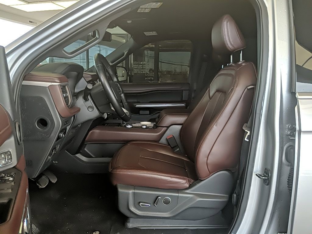 Certified 2023 Ford Expedition Limited image 13