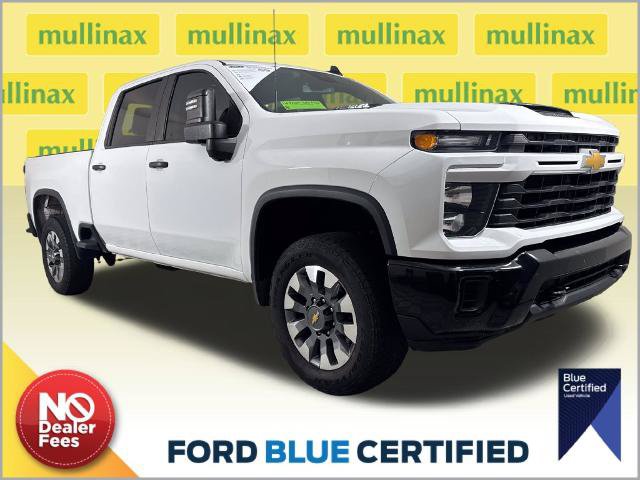Used 2024 Chevrolet Silverado 2500 Custom w/ Custom Value Package AWD/4WD image 1