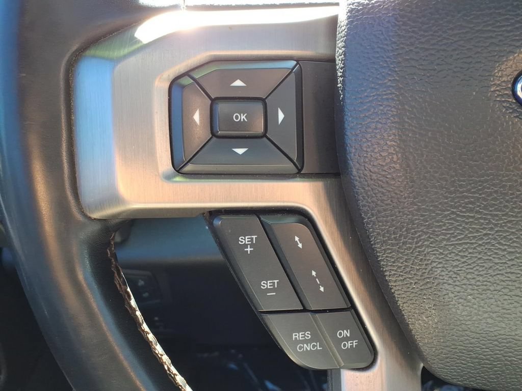 Certified 2021 Ford F350 Platinum w/ FX4 Off-Road Package AWD/4WD image 7