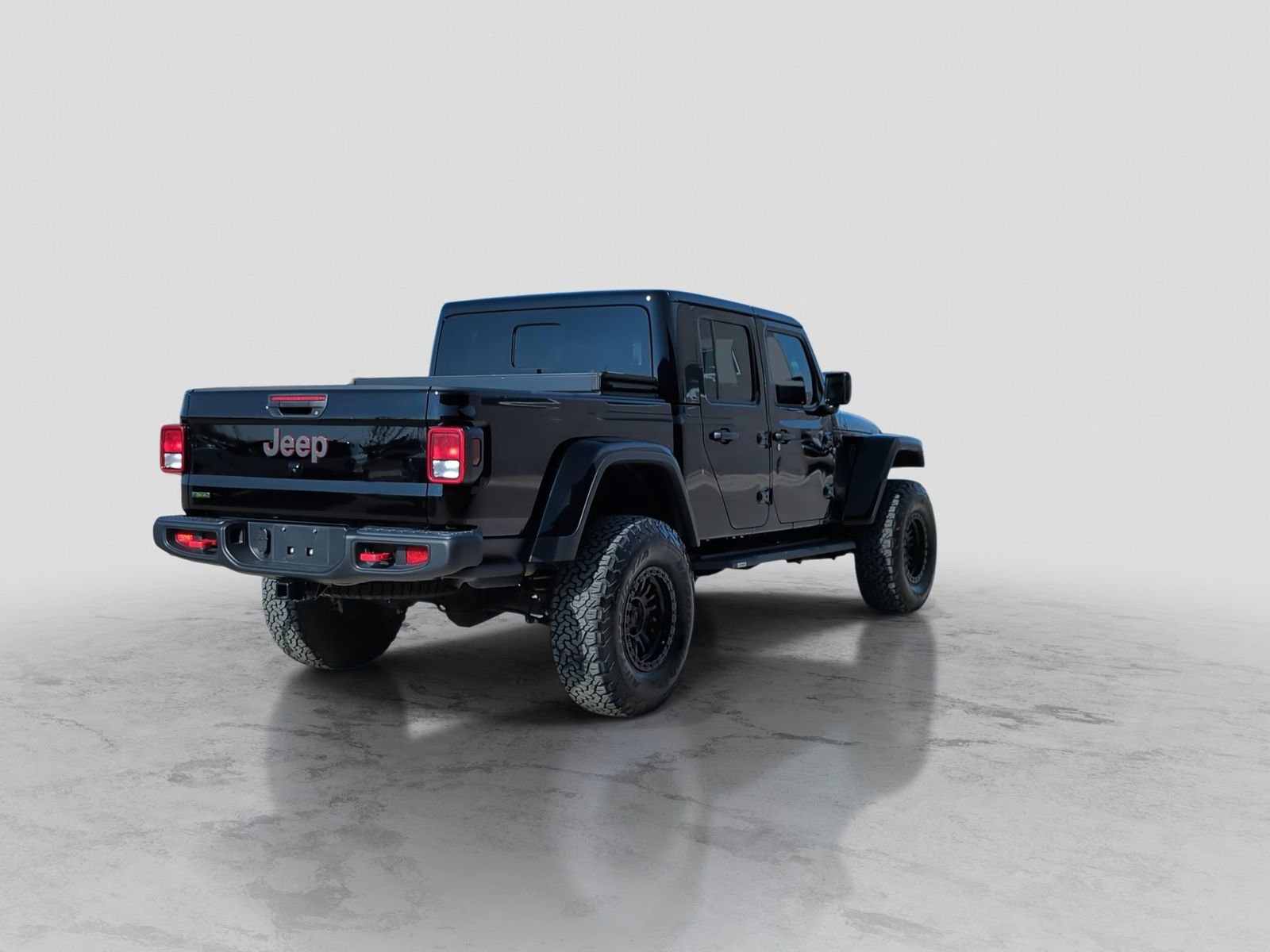 Used 2023 Jeep Gladiator Rubicon w/ Cold Weather Group image 8