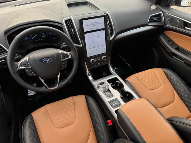 Certified 2024 Ford Edge Titanium w/ Titanium Elite Package AWD/4WD image 16