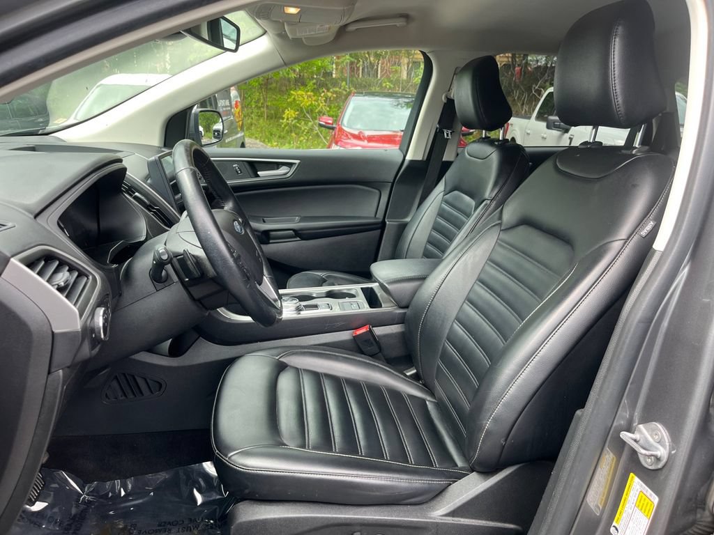Certified 2023 Ford Edge SEL w/ Convenience Package AWD/4WD image 9
