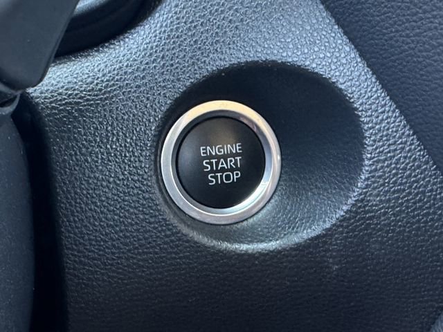 Used 2023 Toyota Corolla Cross LE image 21