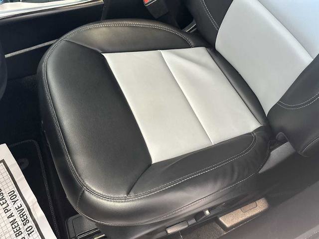 Certified 2022 Ford Explorer XLT w/ Equipment Group 202A AWD/4WD image 18
