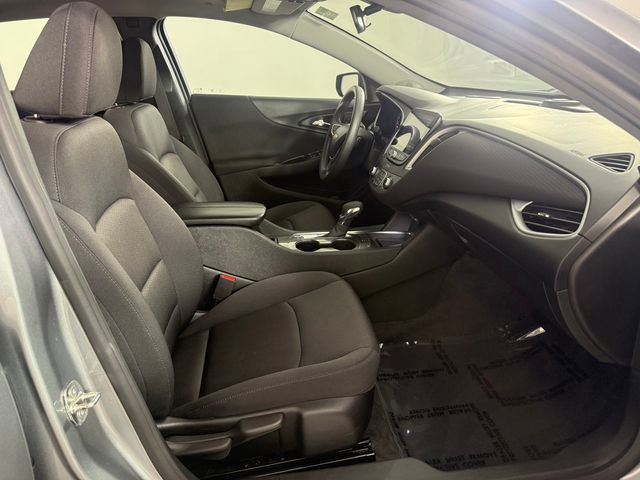 Used 2024 Chevrolet Malibu LT FWD image 18