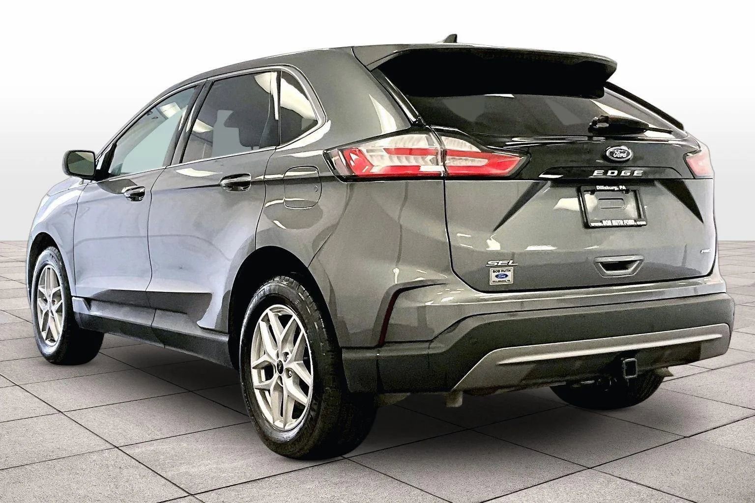 Certified 2024 Ford Edge SEL w/ Convenience Package image 10