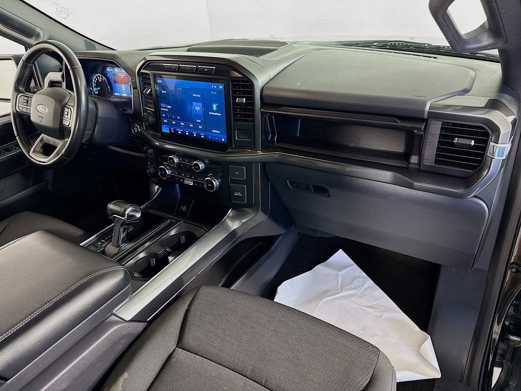 Certified 2022 Ford F150 XLT w/ Equipment Group 302A High image 30