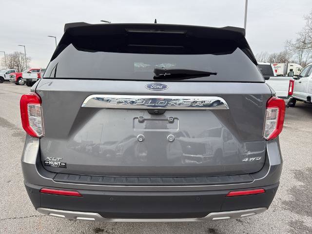 Certified 2022 Ford Explorer XLT w/ Equipment Group 202A AWD/4WD image 6