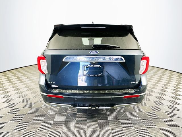 Certified 2023 Ford Explorer XLT w/ Equipment Group 202A image 11