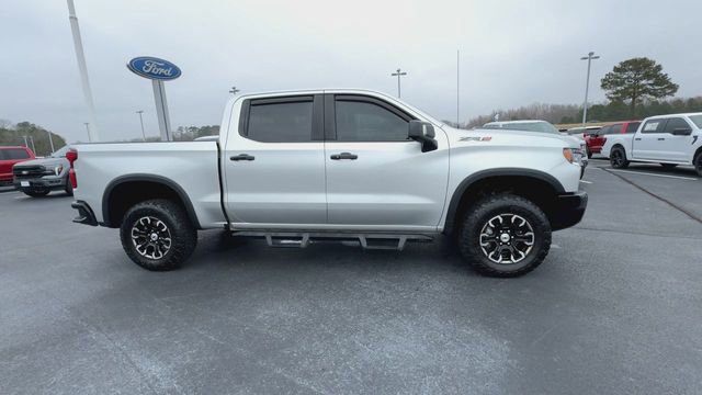 Used 2022 Chevrolet Silverado 1500 ZR2 w/ Technology Package image 8