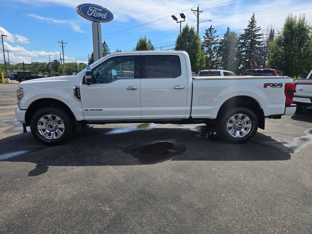 Certified 2022 Ford F350 Platinum AWD/4WD image 2