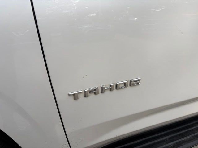 Used 2023 Chevrolet Tahoe Premier AWD/4WD image 12
