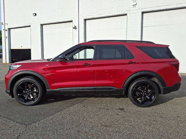 Certified 2023 Ford Explorer ST-Line w/ Class IV Trailer Tow Package AWD/4WD image 26