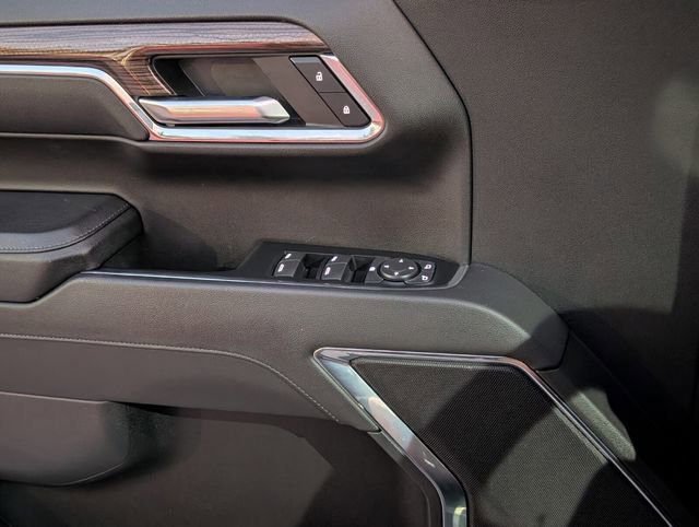 Used 2024 Chevrolet Silverado 1500 RST image 17