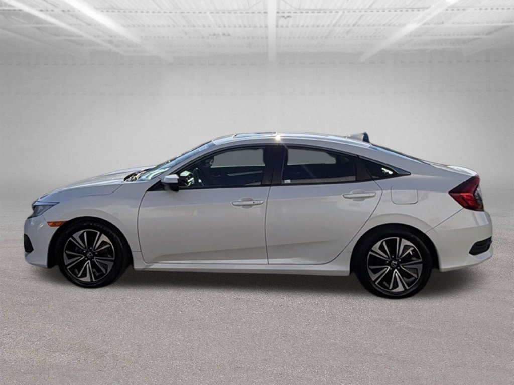 Used 2017 Honda Civic EX-T image 5
