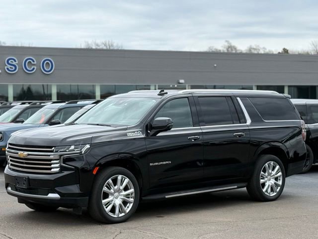 Used 2023 Chevrolet Suburban High Country video 2