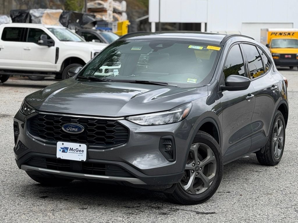 Certified 2025 Ford Escape ST-Line Select w/ Tech Pack #1