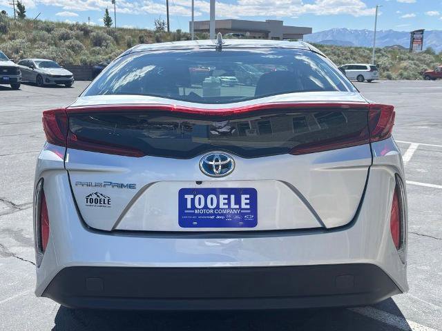 Used 2018 Toyota Prius Prime Premium FWD image 5