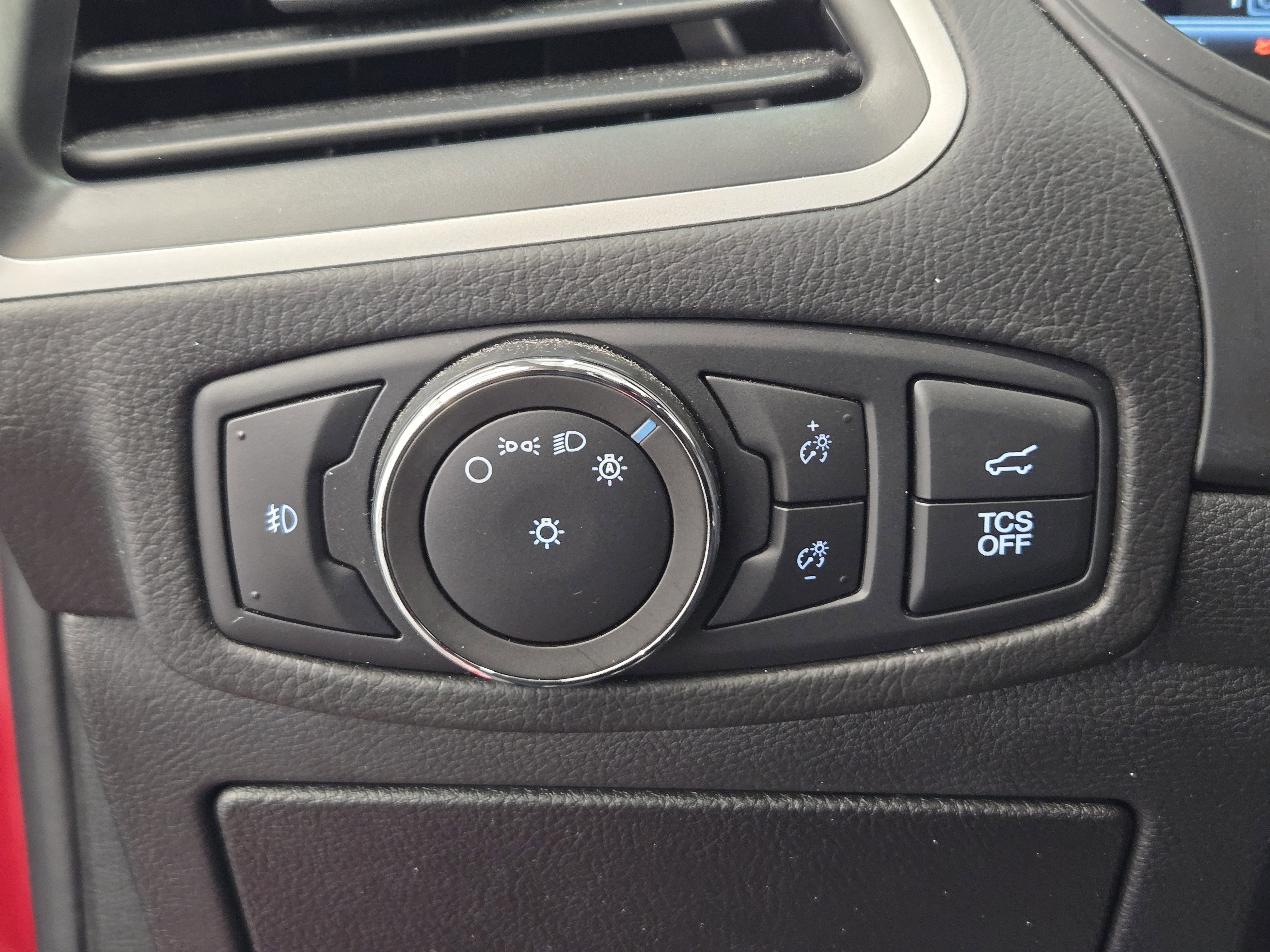 Certified 2022 Ford Edge SEL w/ Convenience Package image 20