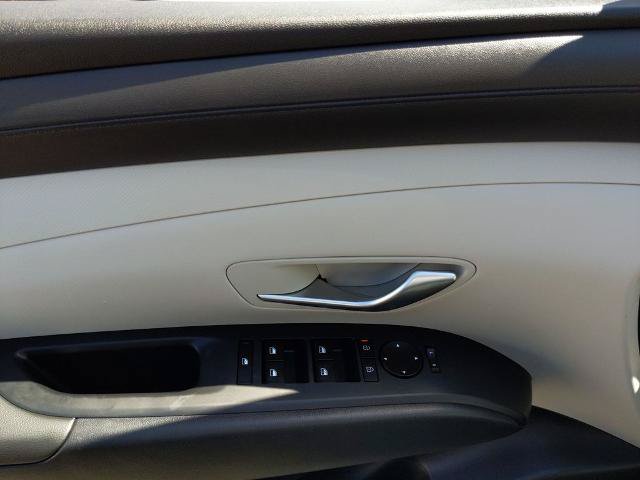 Used 2025 Hyundai Tucson SEL AWD/4WD image 15