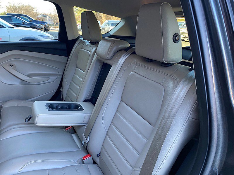 Certified 2018 Ford Escape SEL image 34