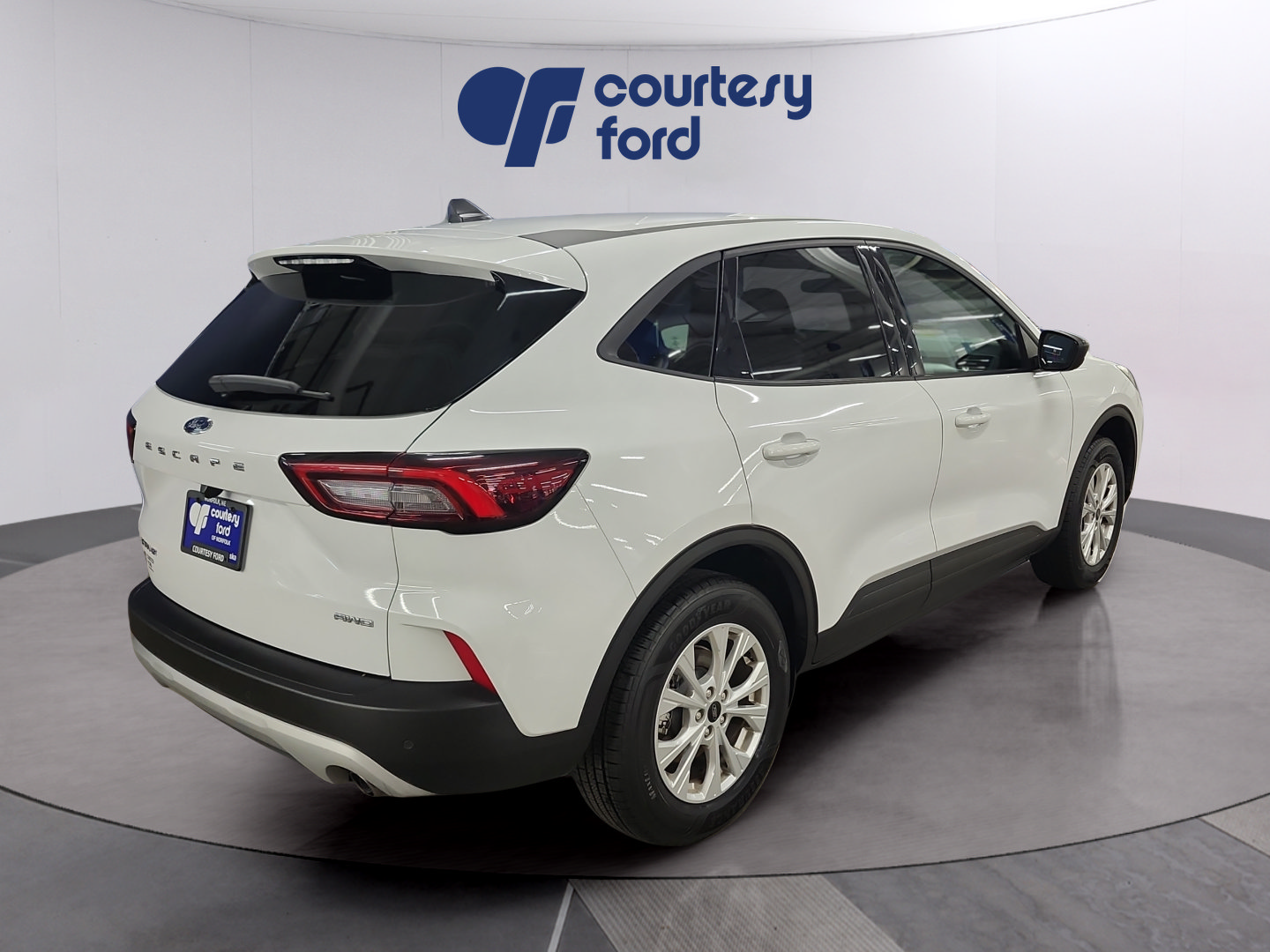 Certified 2025 Ford Escape Active w/ Tech Pack #1 AWD/4WD image 7