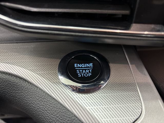 Certified 2023 Ford Explorer XLT w/ Equipment Group 202A image 26