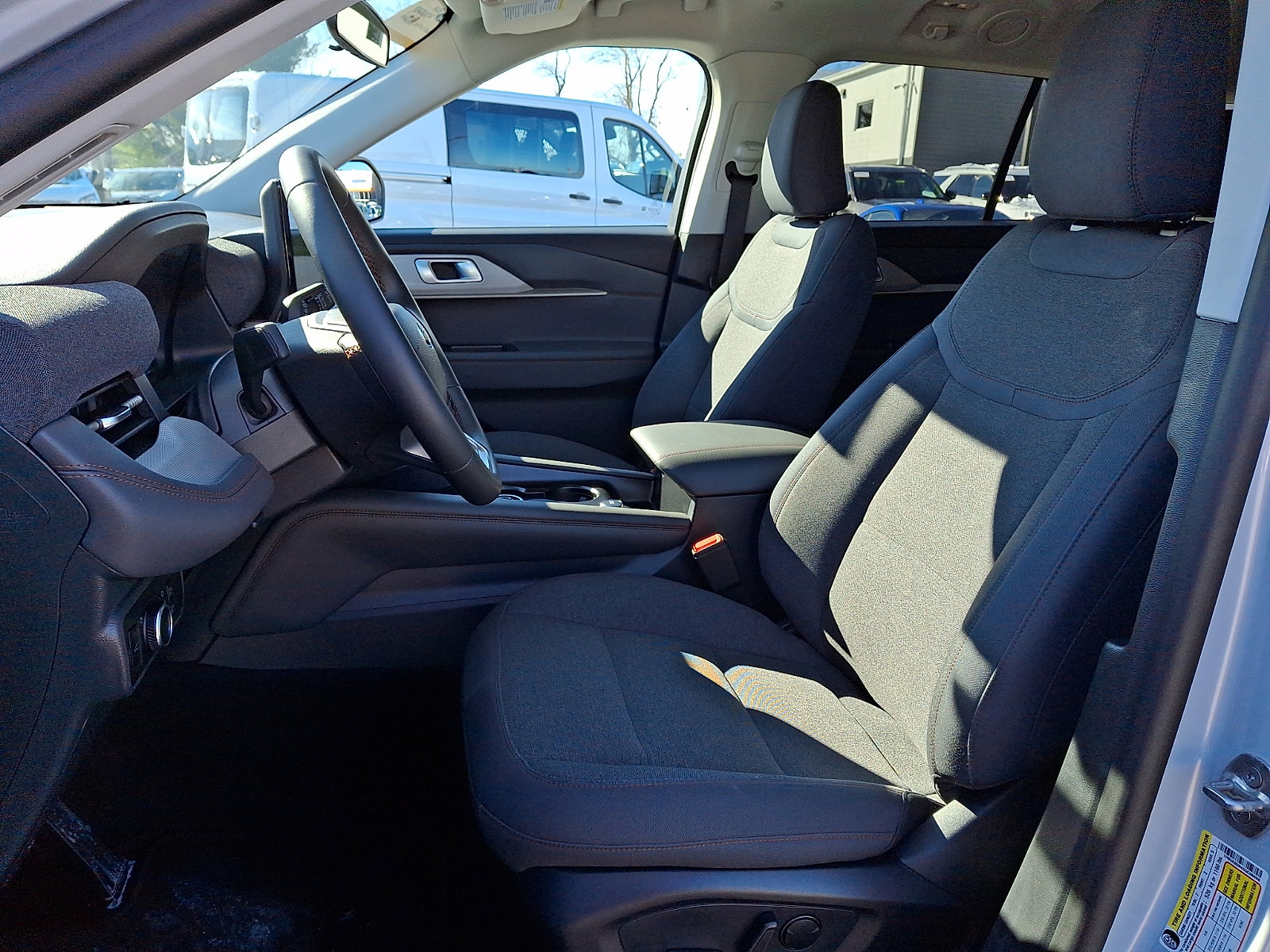 Certified 2025 Ford Explorer Active AWD/4WD image 16