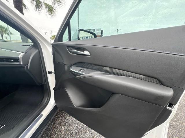 Used 2025 Cadillac XT4 Sport FWD image 24