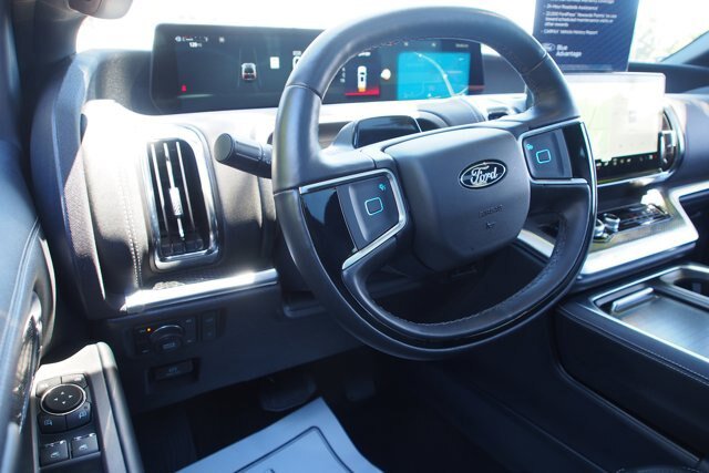 Certified 2025 Ford Expedition Platinum w/ Stealth Performance Package AWD/4WD image 20