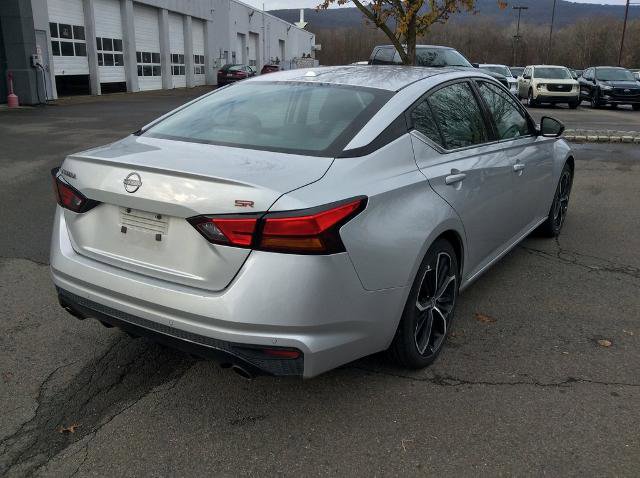 Used 2024 Nissan Altima 2.5 SR image 11