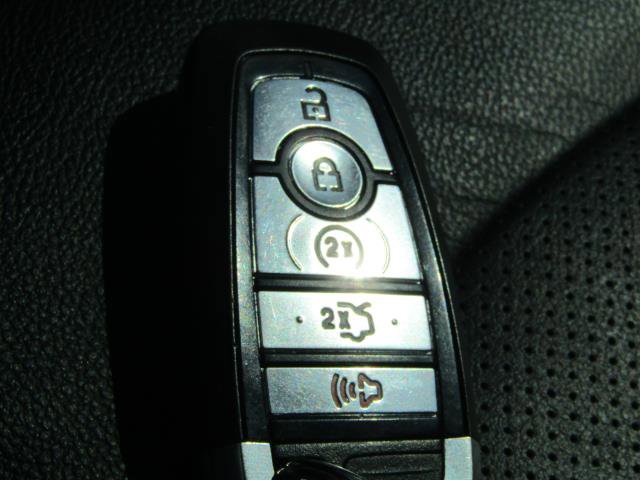 Certified 2018 Ford Explorer Limited w/ Equipment Group 301A image 28