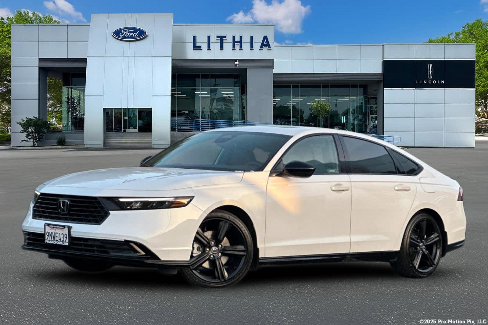 Used 2024 Honda Accord Sport image 1