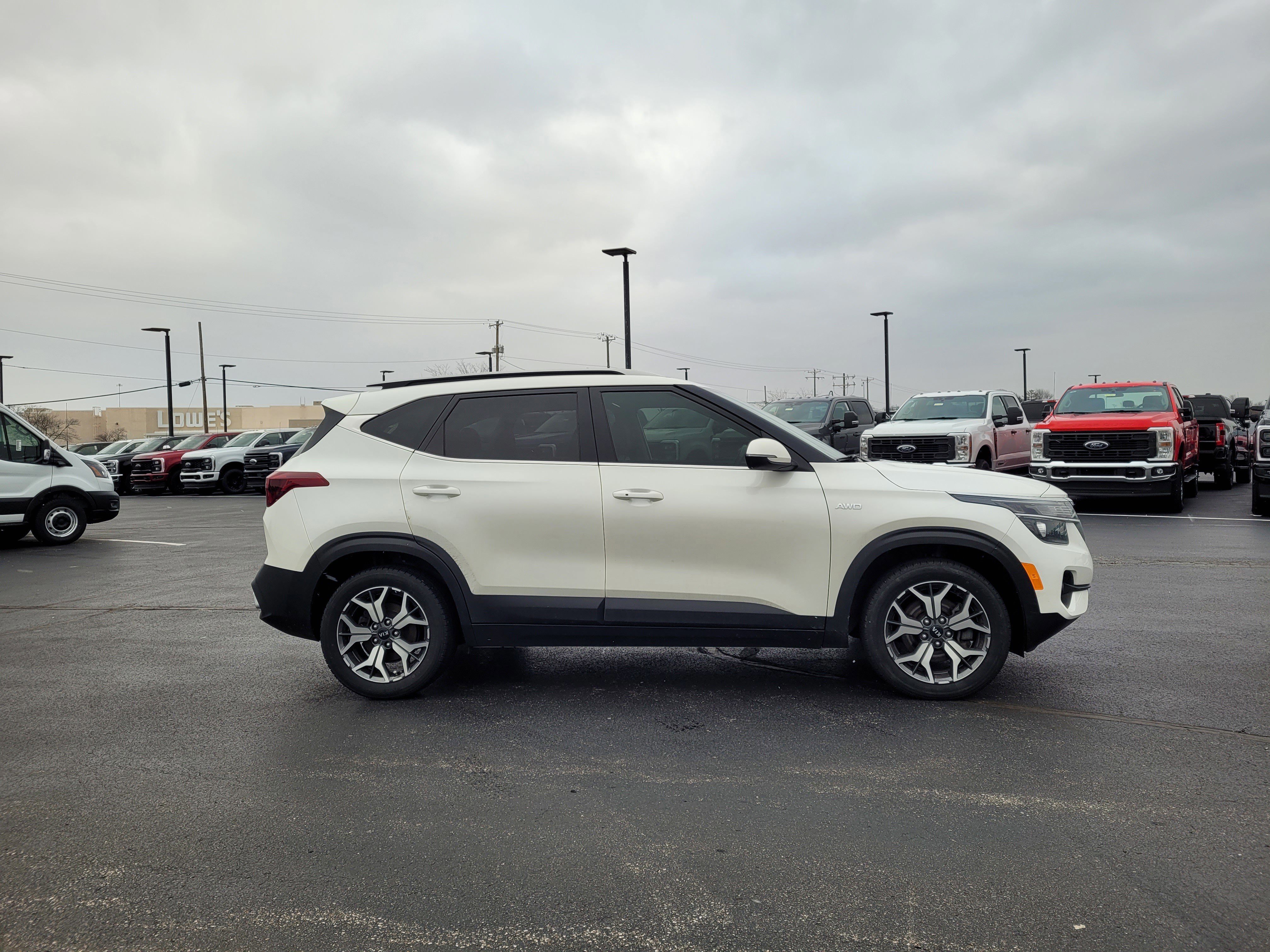 Used 2021 Kia Seltos EX image 7