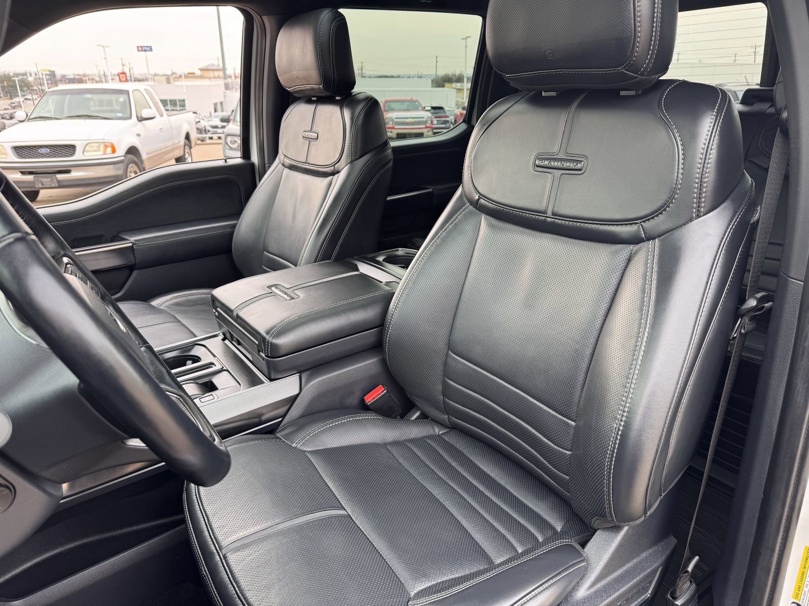 Certified 2022 Ford F150 Platinum w/ Equipment Group 701A High image 26