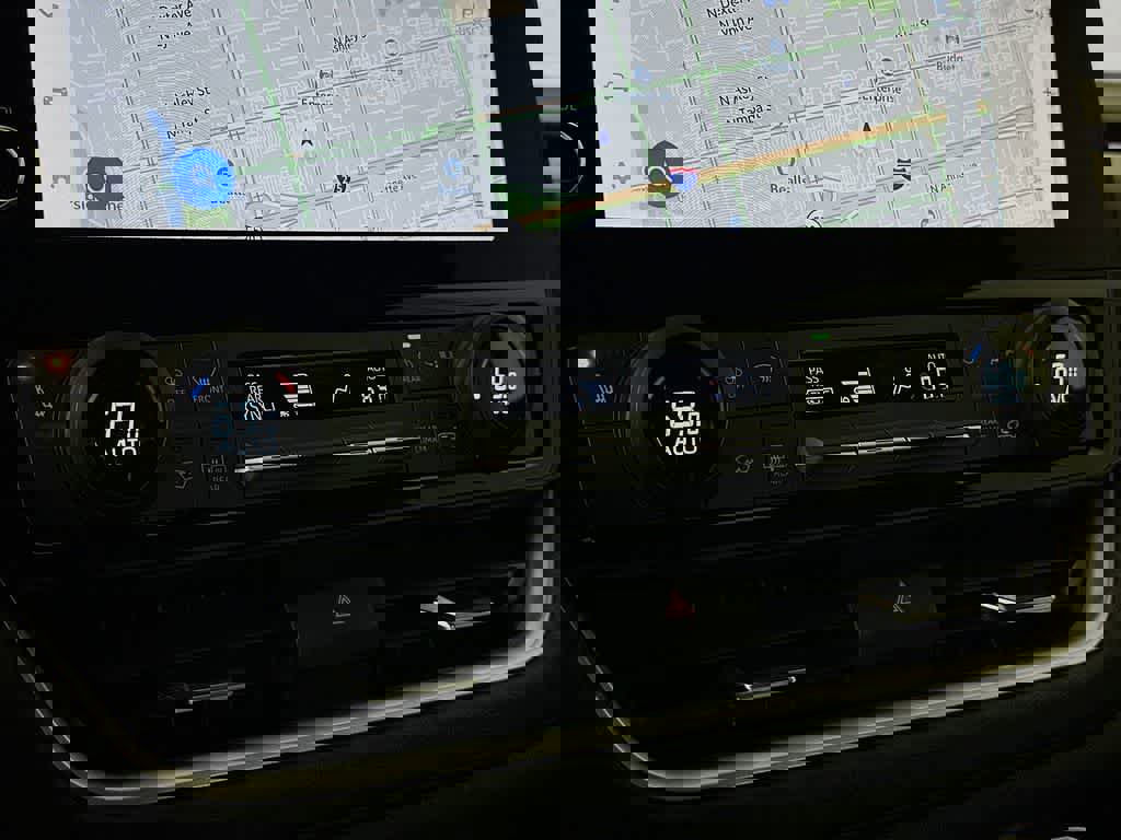 Used 2024 Toyota Grand Highlander XLE image 21