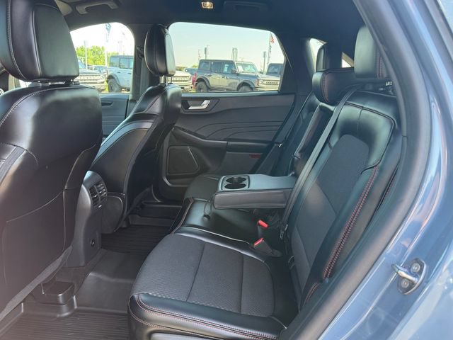 Certified 2024 Ford Escape ST-Line w/ Tech Pack #1 AWD/4WD image 9