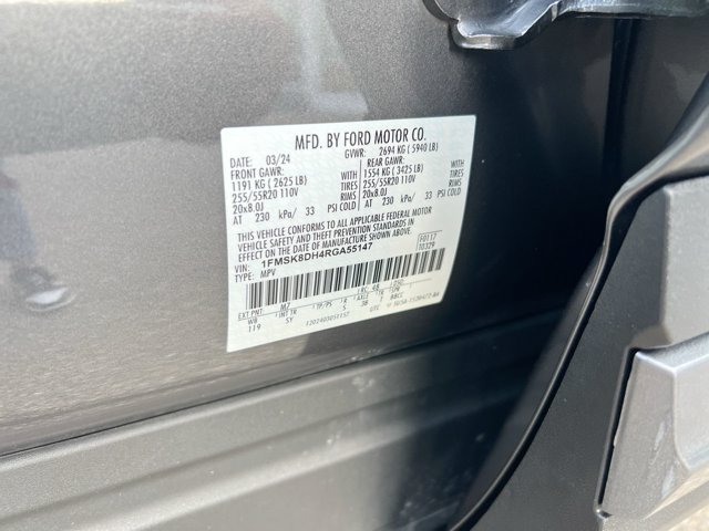 Certified 2024 Ford Explorer XLT w/ Equipment Group 202A AWD/4WD image 25