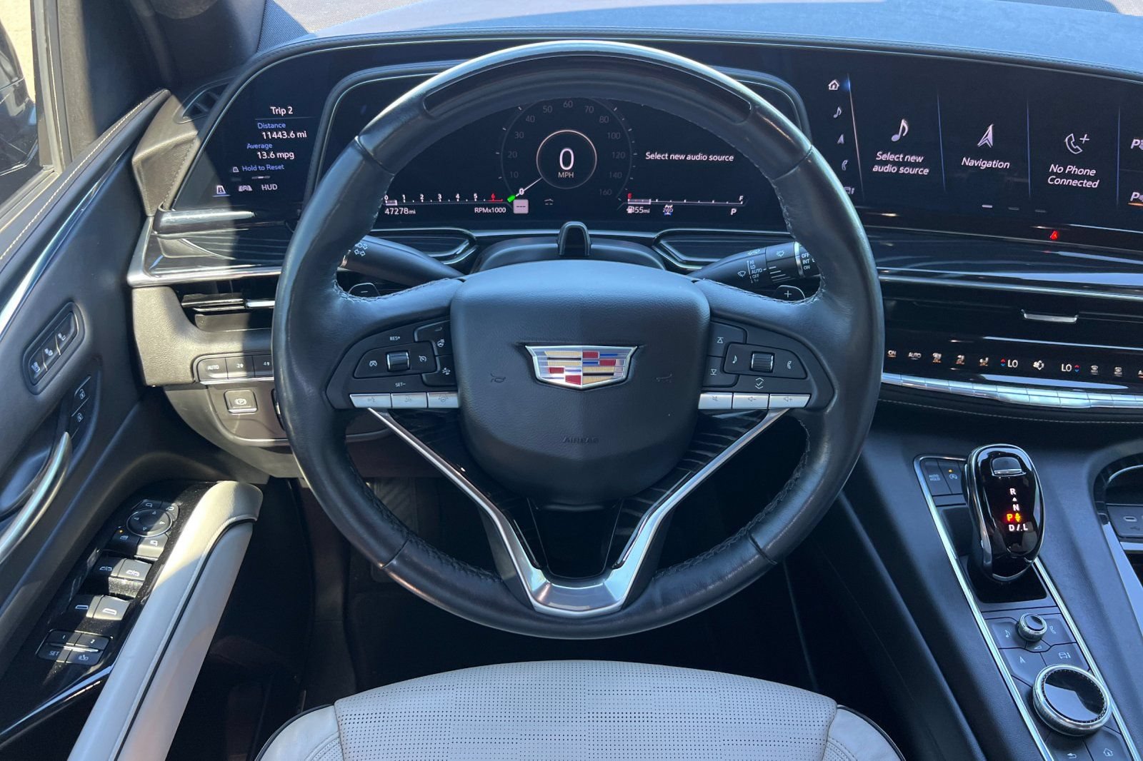Used 2023 Cadillac Escalade Sport w/ LPO, ONYX Package AWD/4WD image 16